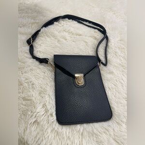 Chic Black Crossbody Bag